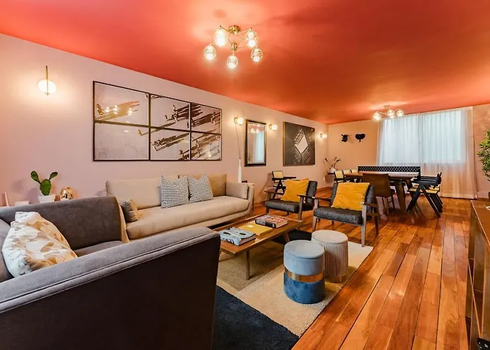 Spacious Hillside With Patio Near Polanco Сasa de vacaciones *